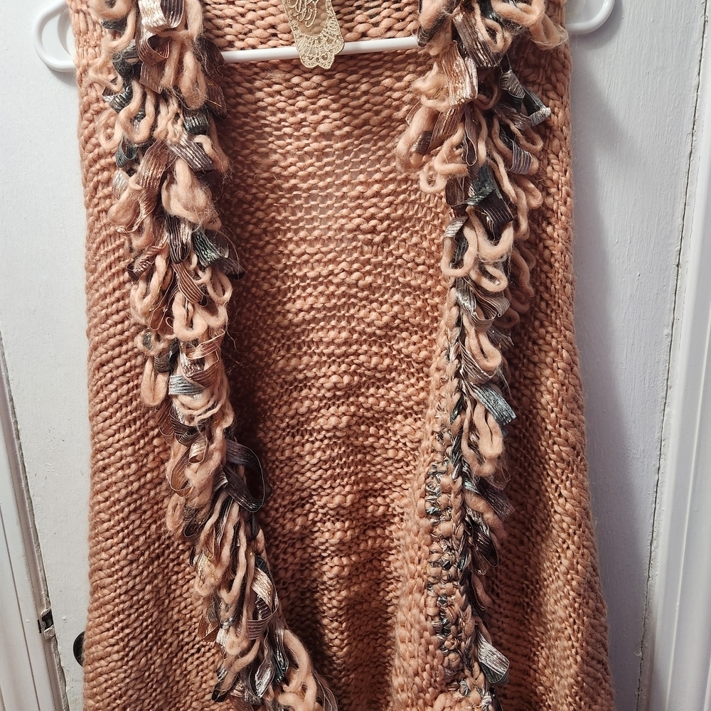 Forever 21 Textured Knit Vest in Brown